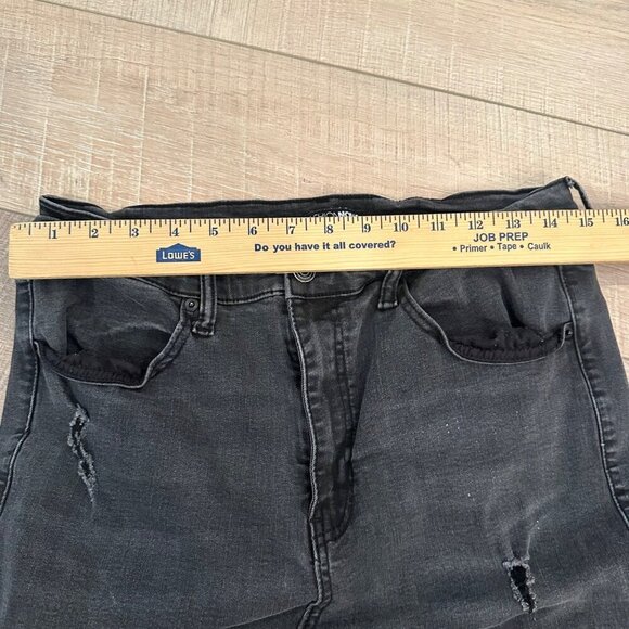 FASHIONNOVA WOMENS BLACK JEANS SIZE 15/32 - Picture 4 of 7